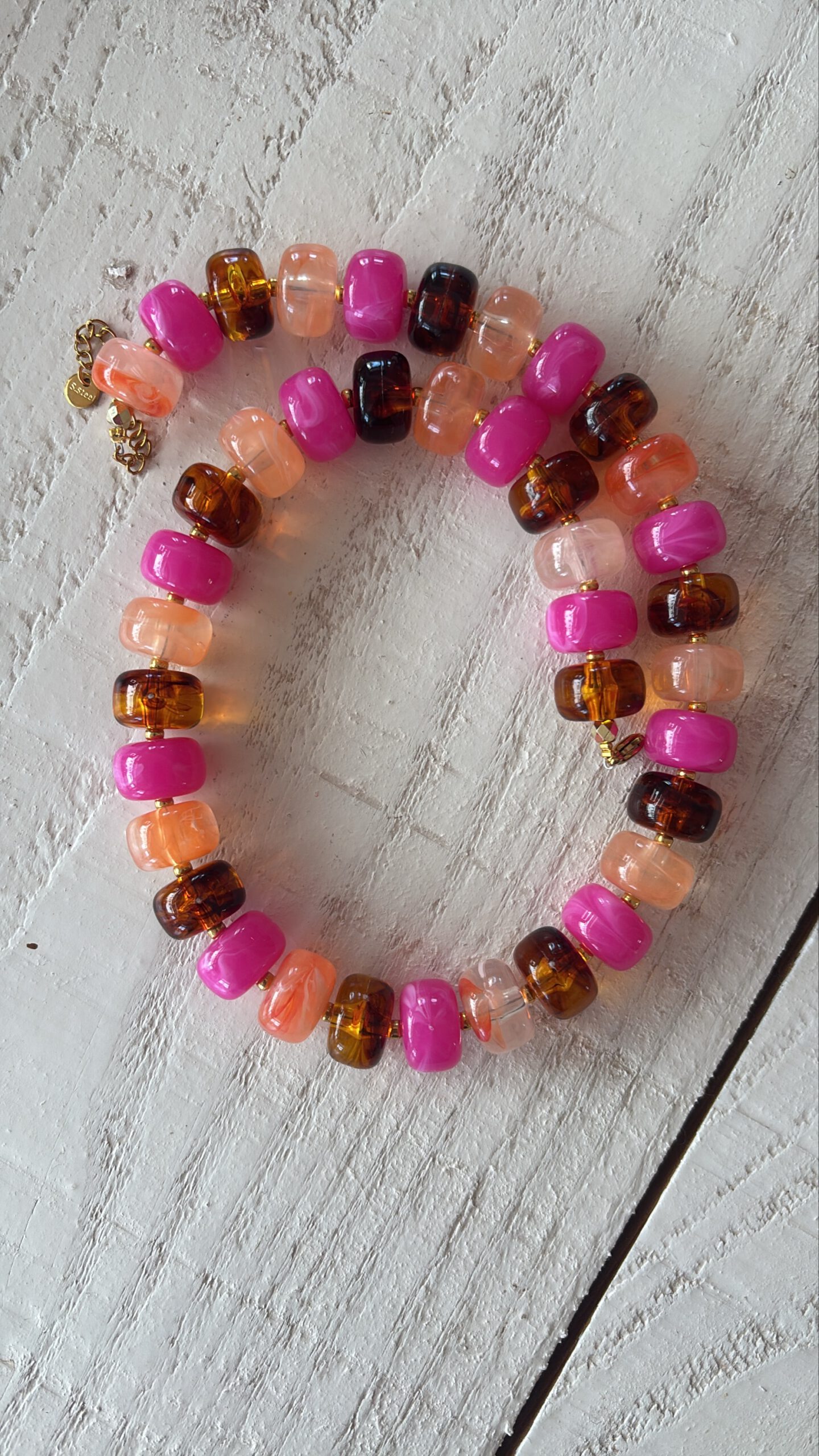 e406fc49-0ceb-48ca-8832-28d90f1aea26-2